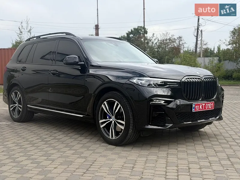 BMW X7