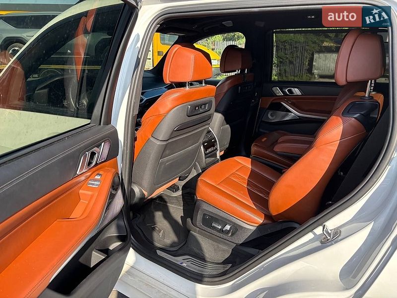 Позашляховик / Кросовер BMW X7 2019 в Луцьку