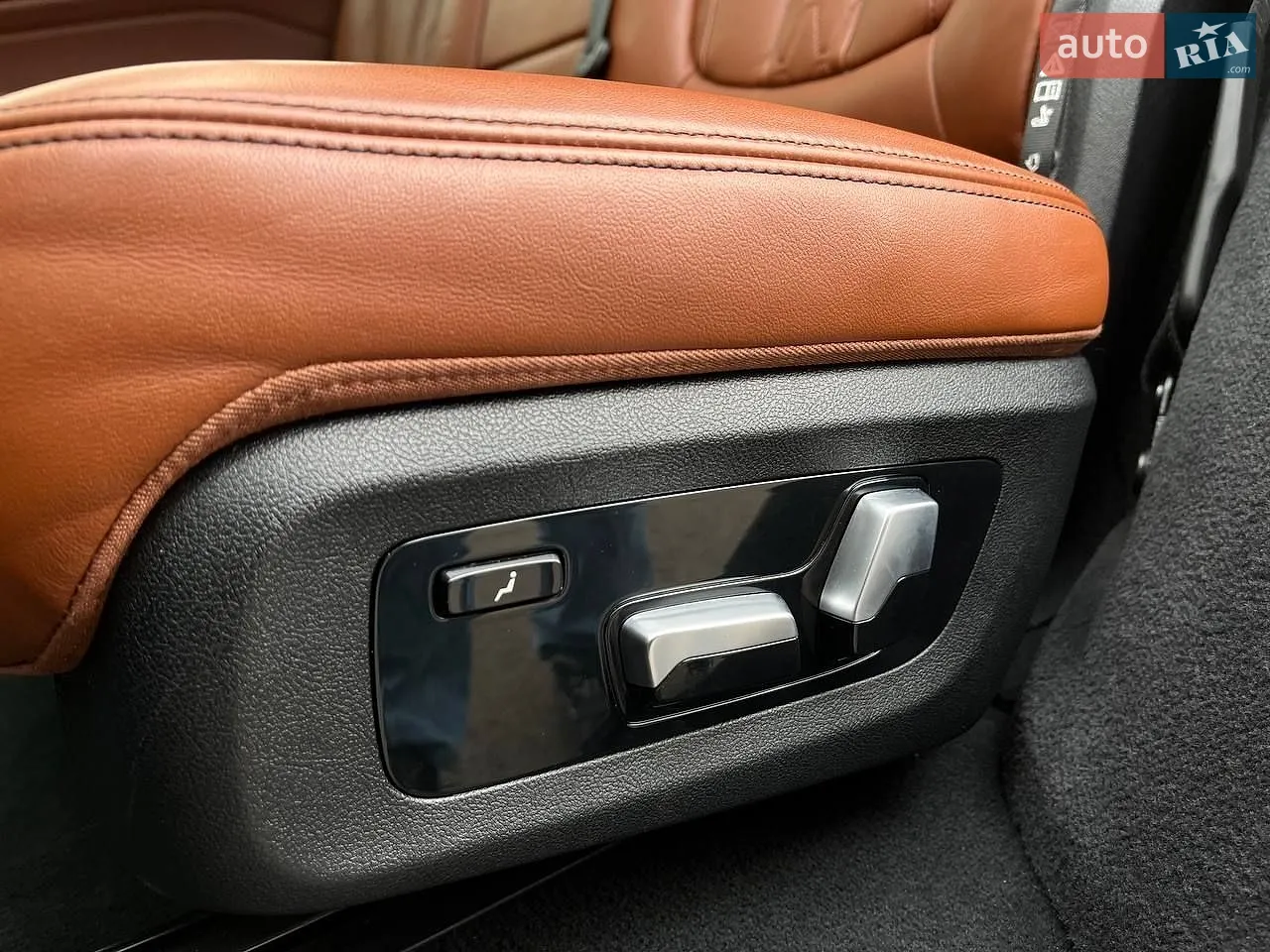 2019 BMW X7 - мініатюра 22