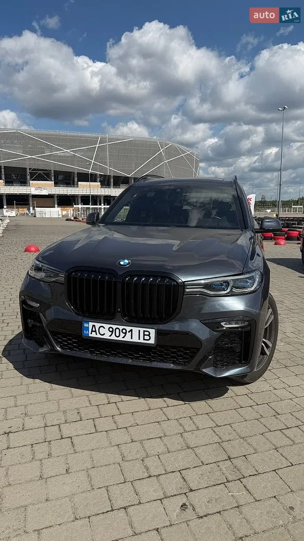 2021 BMW X7 - мініатюра 2
