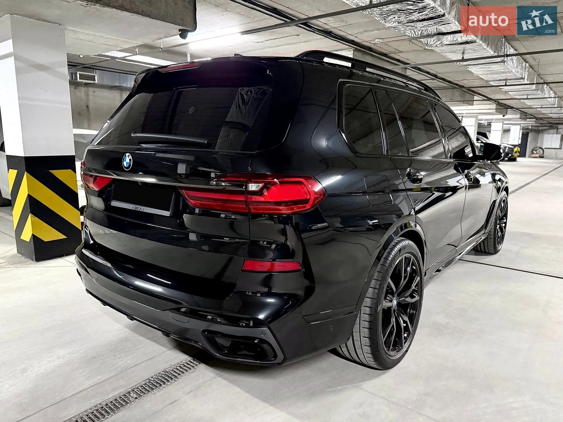 2022 BMW X7 - мініатюра 11