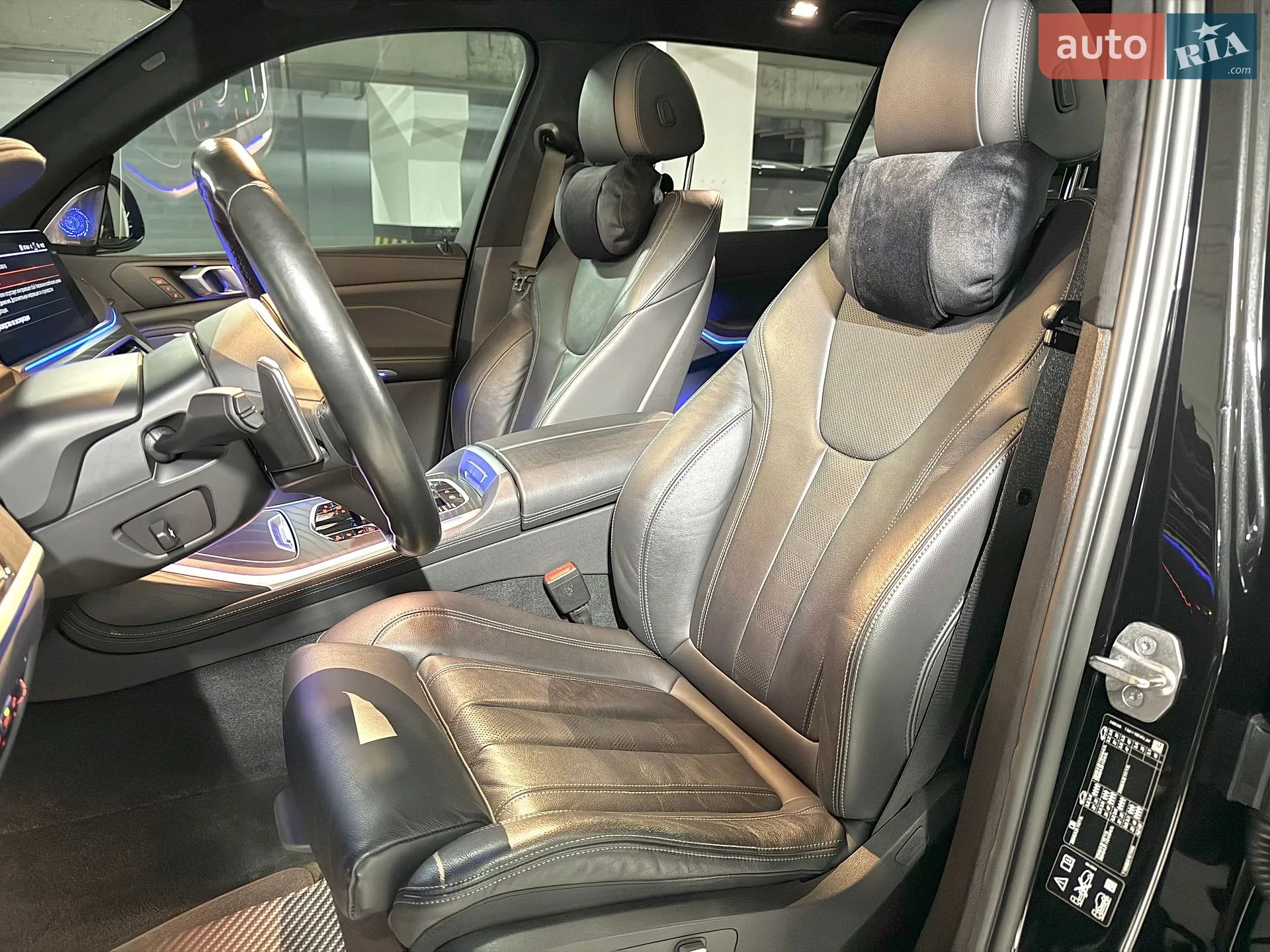 2022 BMW X7 - мініатюра 22