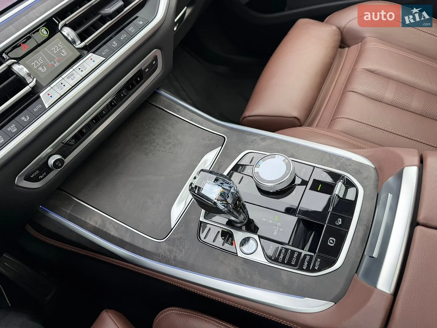 2022 BMW X7 - мініатюра 47
