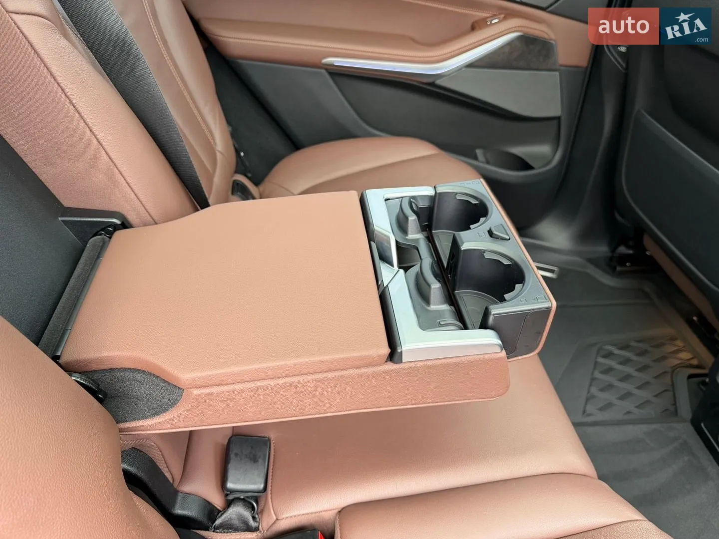 2022 BMW X7 - мініатюра 61