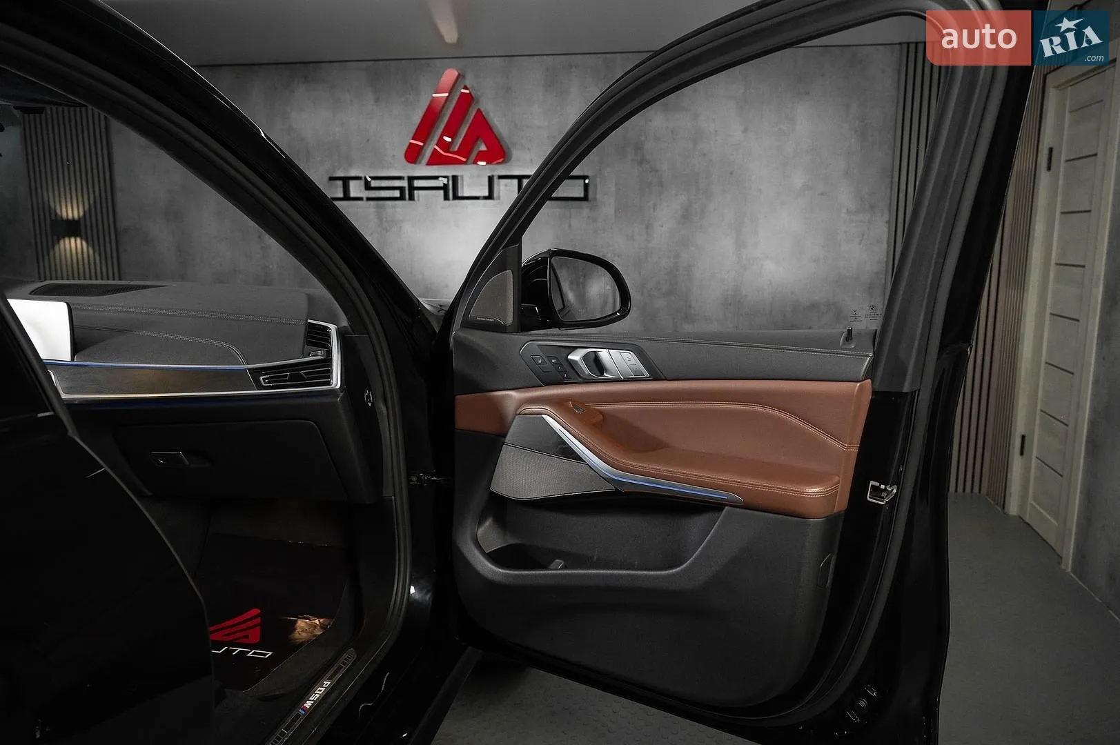 2020 BMW X7 - мініатюра 22