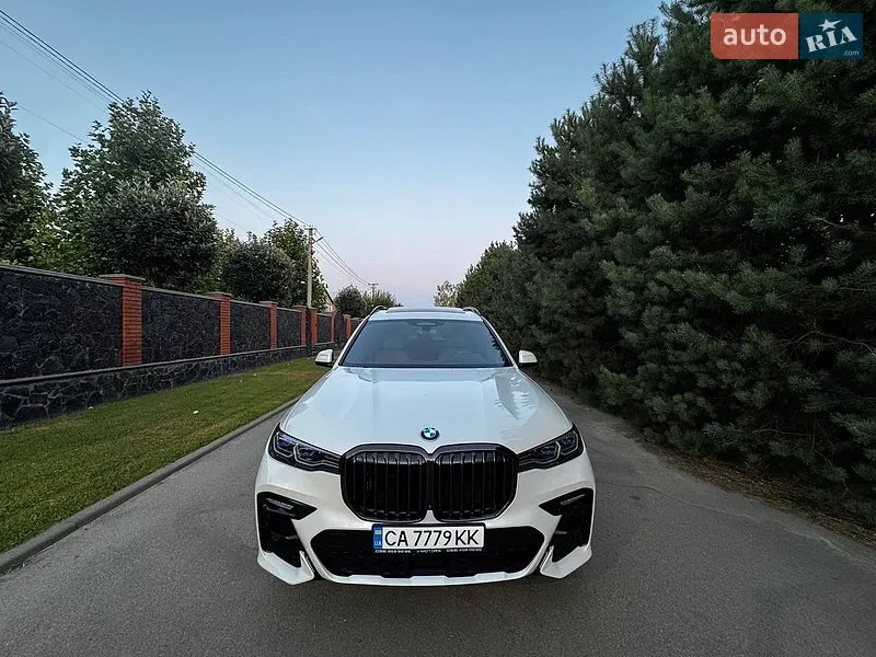 BMW X7