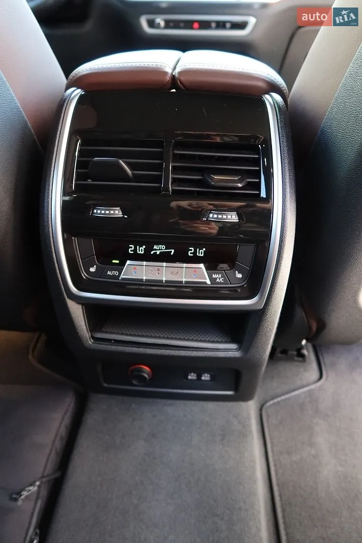 2023 BMW X7 - мініатюра 28
