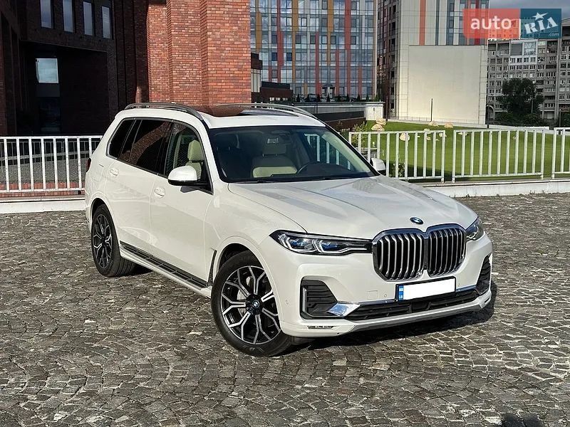 BMW X7