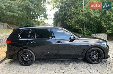 Позашляховик / Кросовер BMW X7 2021 в Києві