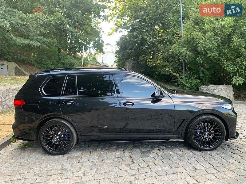 Позашляховик / Кросовер BMW X7 2021 в Києві