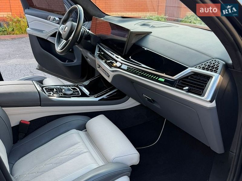 Внедорожник / Кроссовер BMW X7 2025 в Виннице