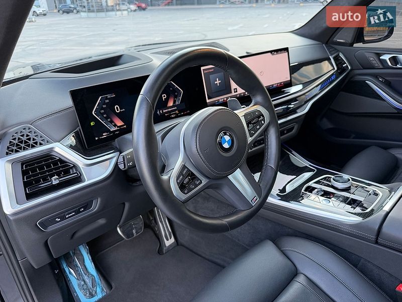 Внедорожник / Кроссовер BMW X7 2023 в Киеве