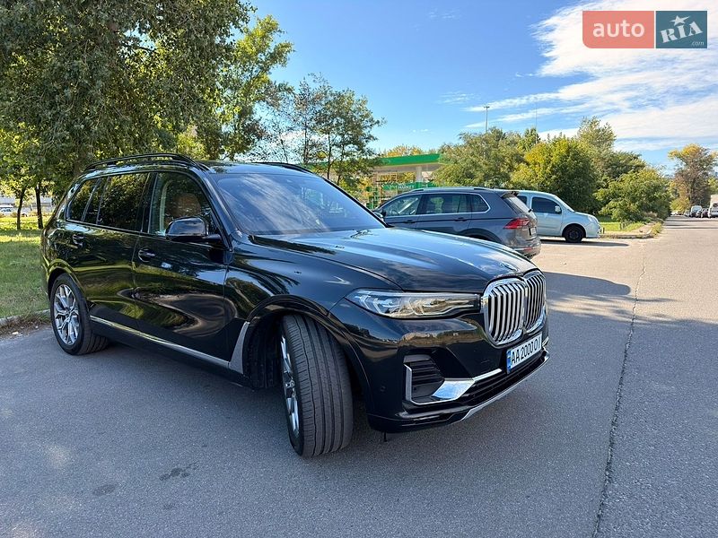 Позашляховик / Кросовер BMW X7 2021 в Києві