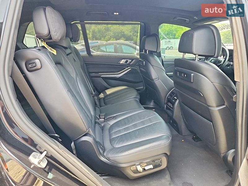 Внедорожник / Кроссовер BMW X7 2021 в Ужгороде фото 10 Внедорожник / Кроссовер BMW X7 2021 в Ужгороде