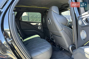 Позашляховик / Кросовер BMW XM 2023 в 