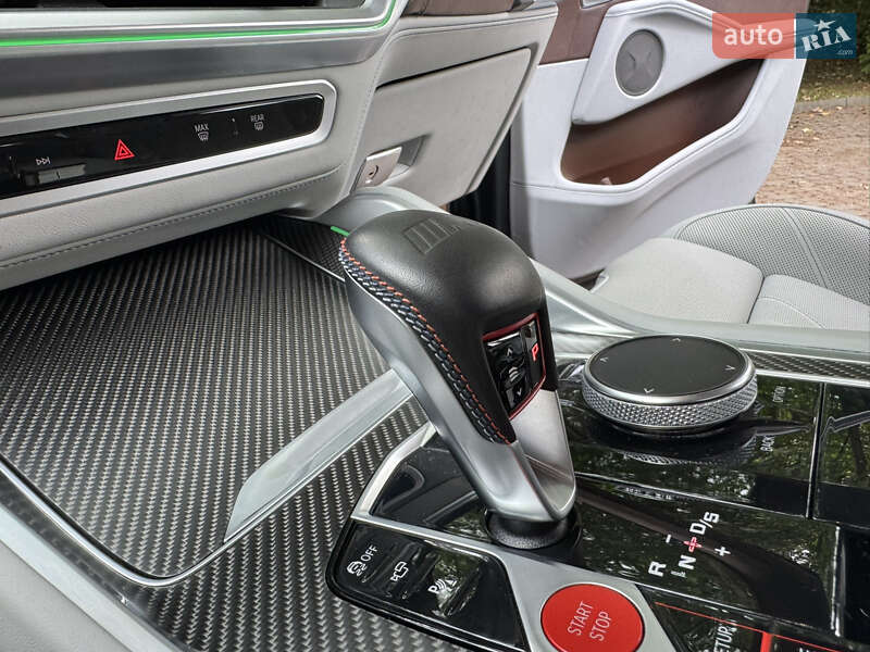 Внедорожник / Кроссовер BMW XM 2024 в Львове