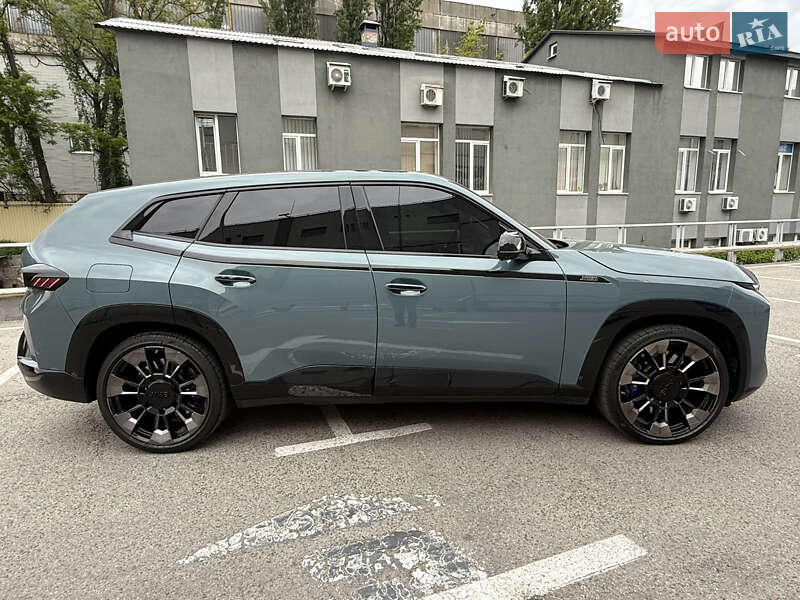 Внедорожник / Кроссовер BMW XM 2023 в Киеве