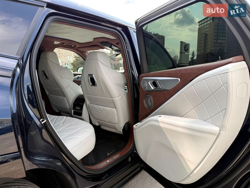 Внедорожник / Кроссовер BMW XM 2023 в Харькове