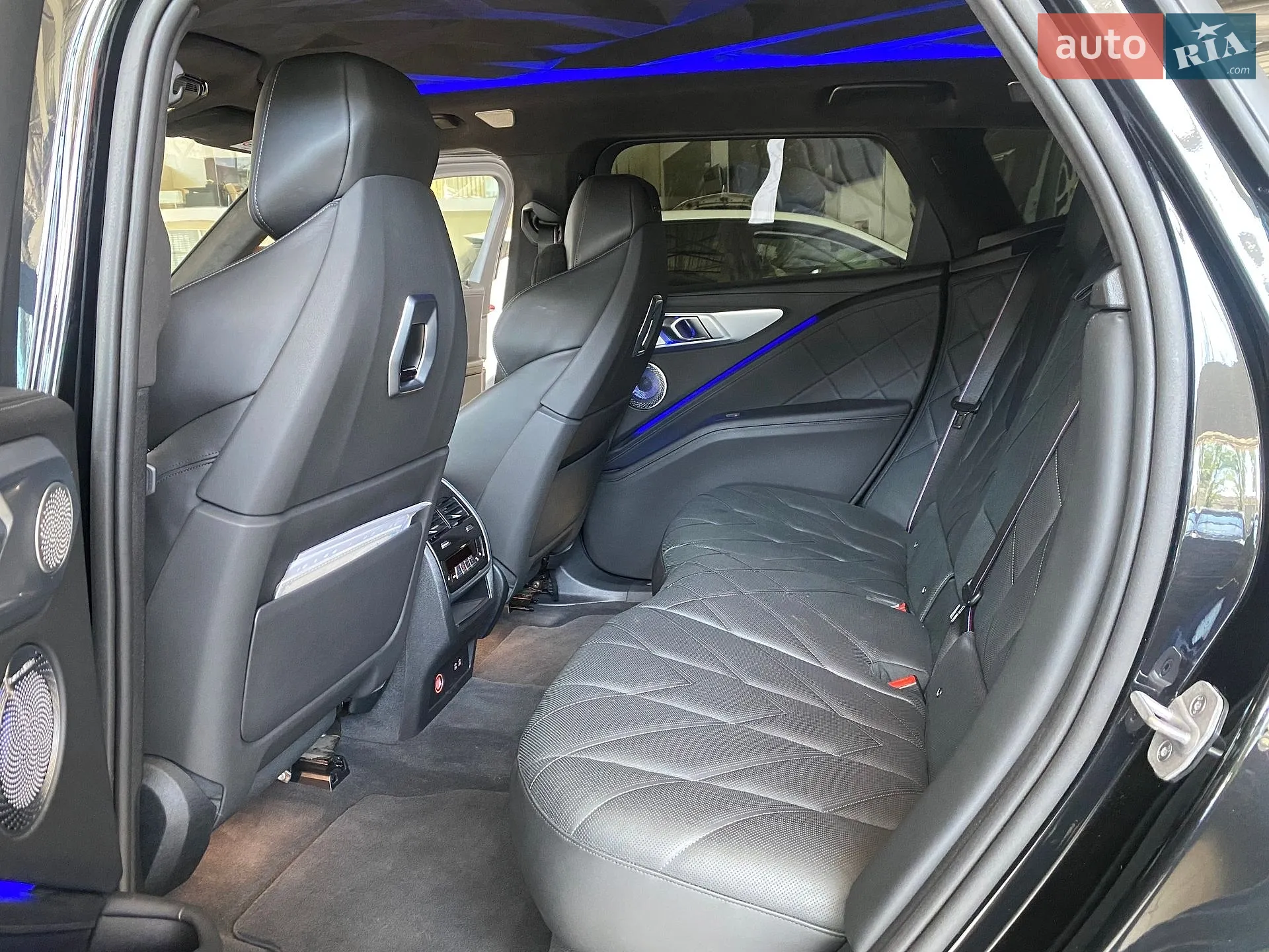 2023 BMW XM - мініатюра 37