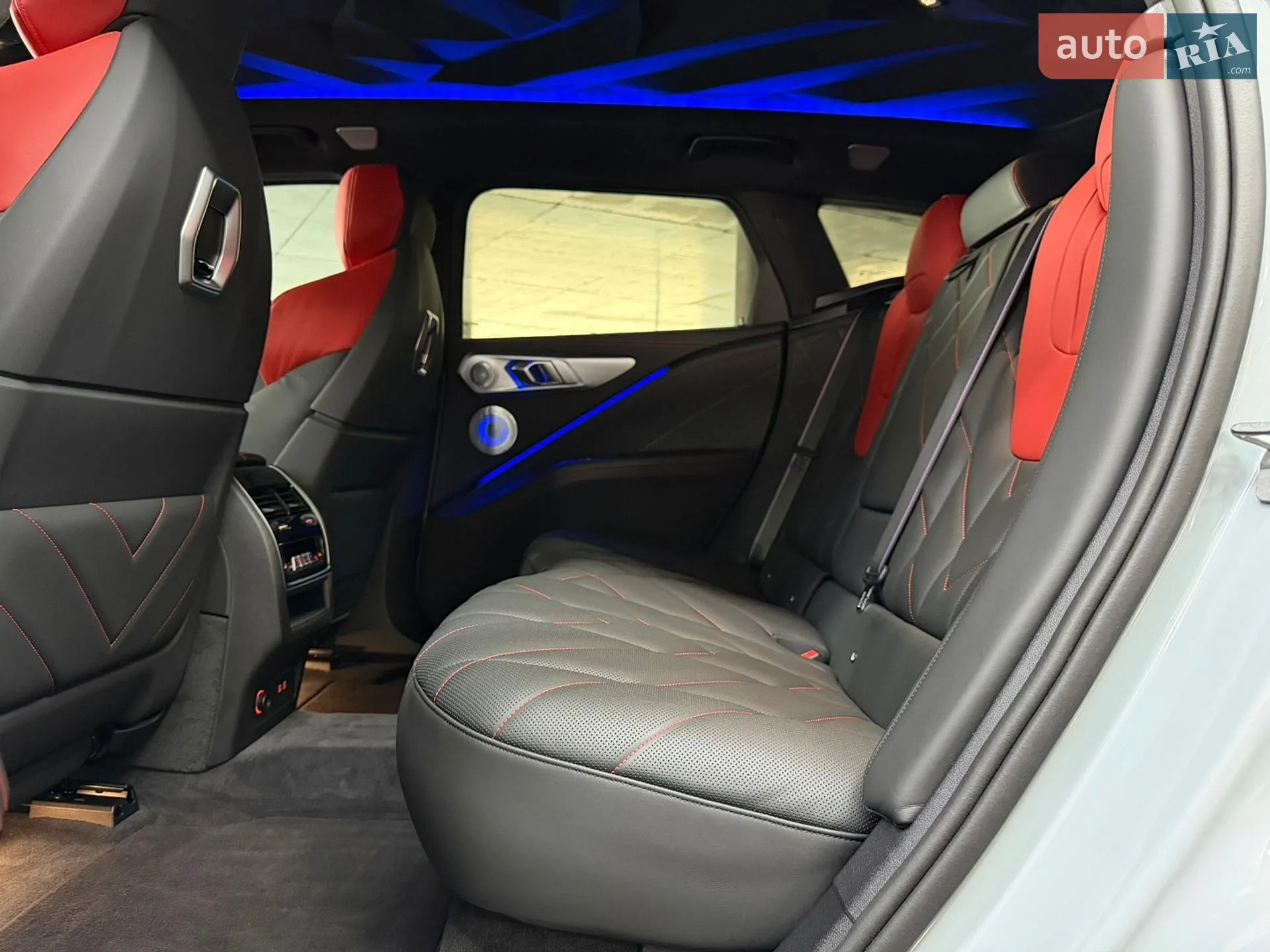 2023 BMW XM - мініатюра 25