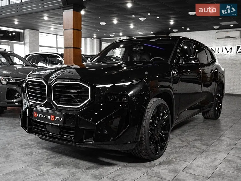 BMW XM 2024