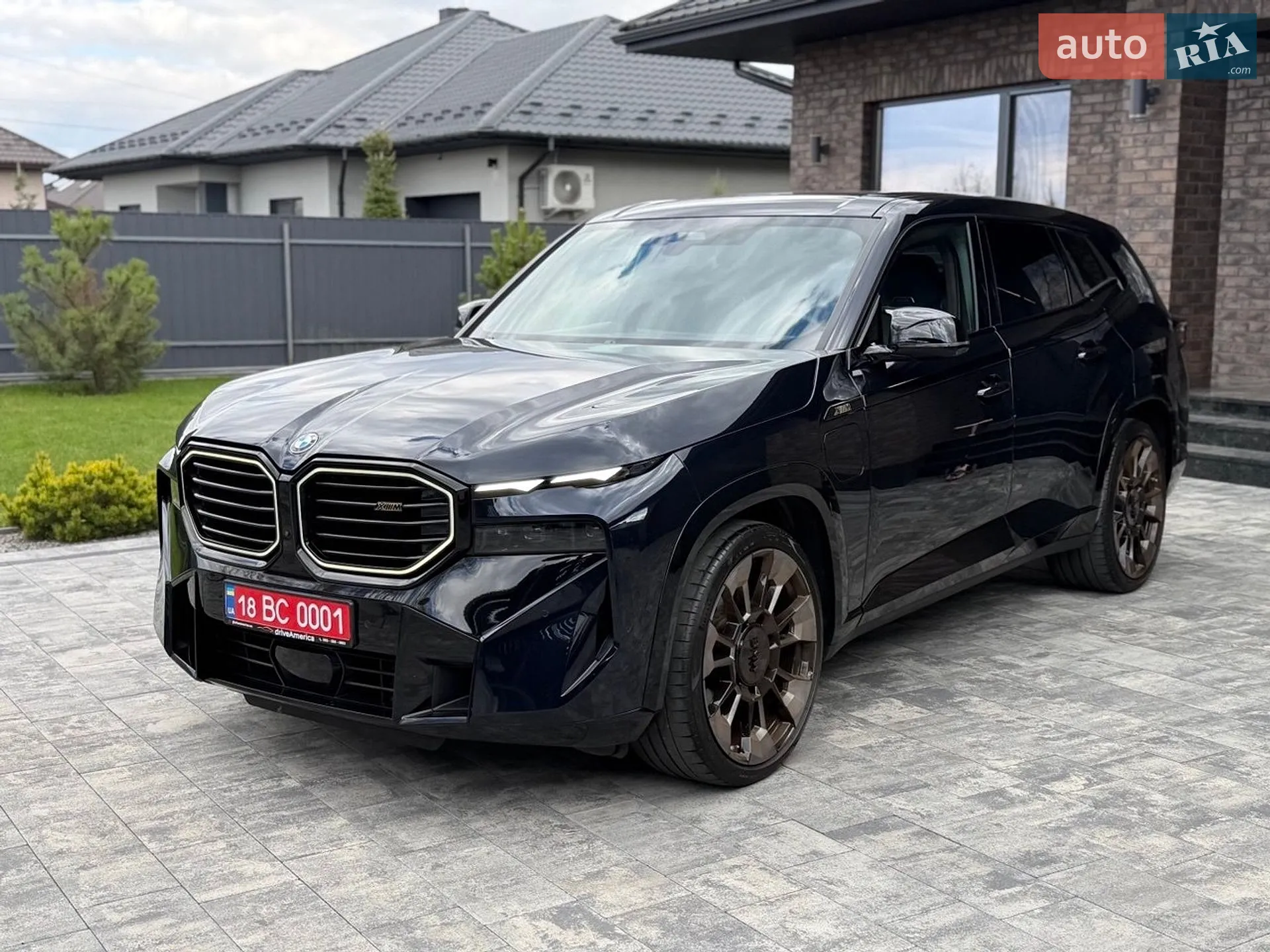 BMW XM 2023