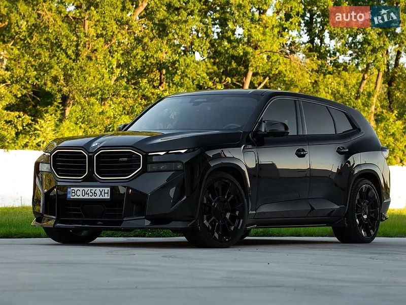 BMW XM 2025
