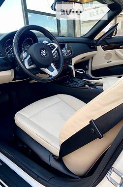 Кабриолет BMW Z4 2011 в Киеве