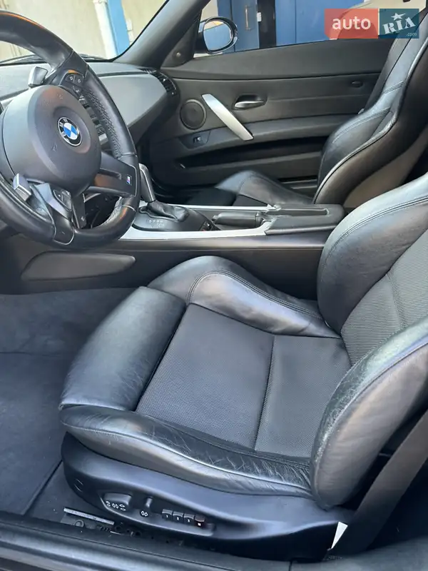BMW Z4 2008 VIN WBABU51060LK41744 фото оголошення 12 з 49