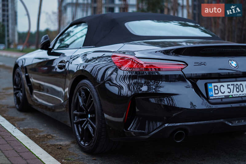 Родстер BMW Z4 2019 в Киеве фото 12 Родстер BMW Z4 2019 в Киеве