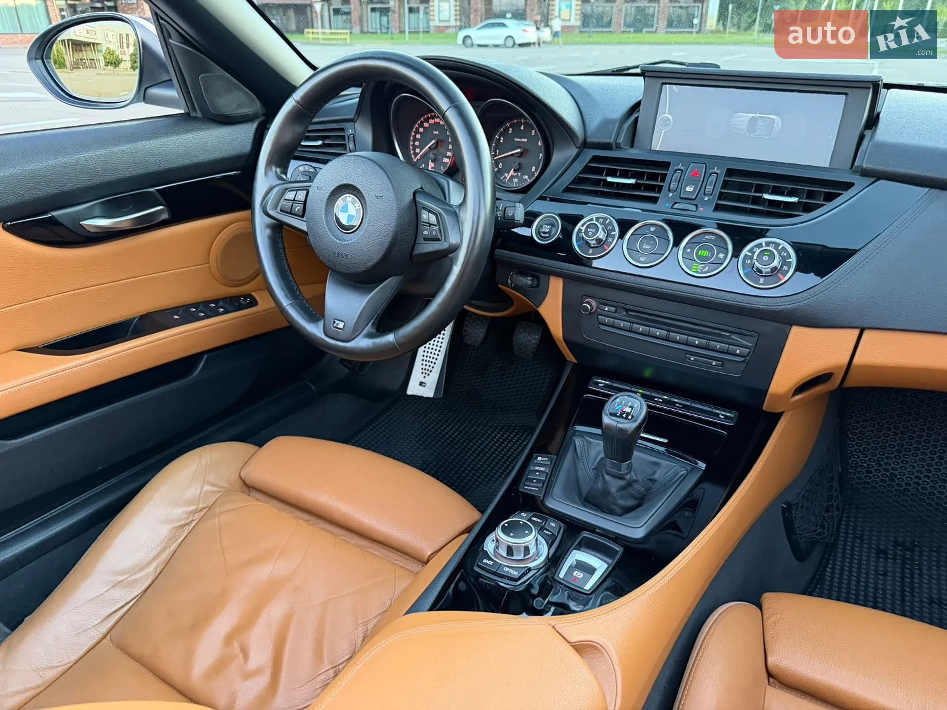 2011 BMW Z4 - мініатюра 21