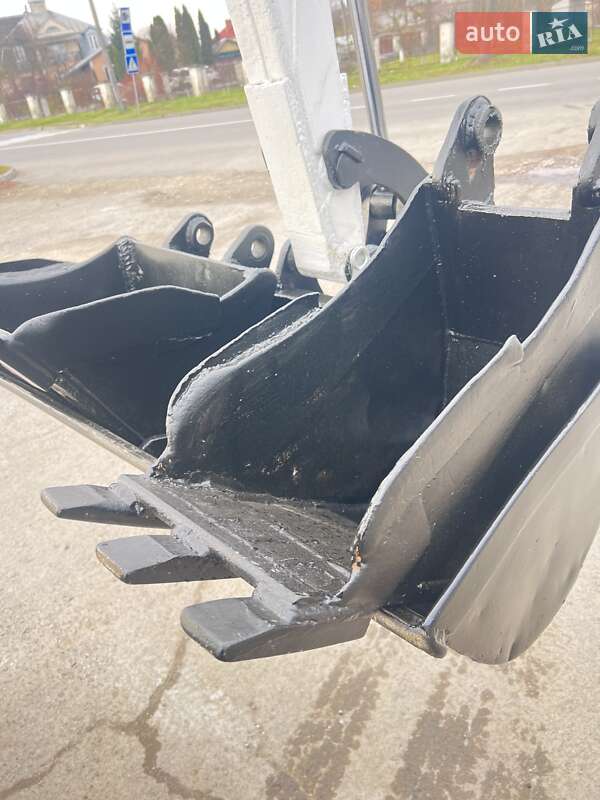 Міні-екскаватор Bobcat 325 2003 в Бориславі