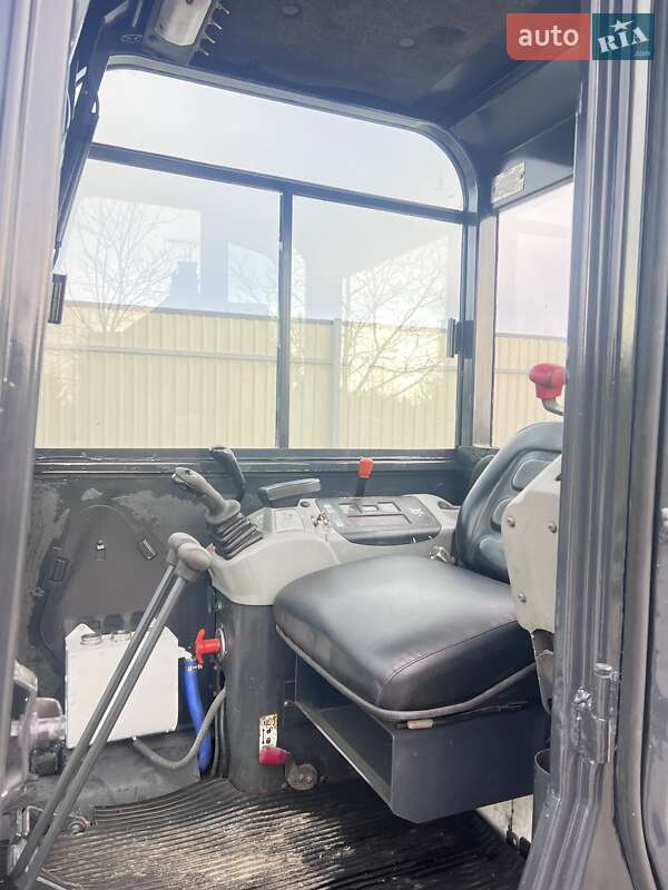 Міні-екскаватор Bobcat 325 2003 в Бориславі