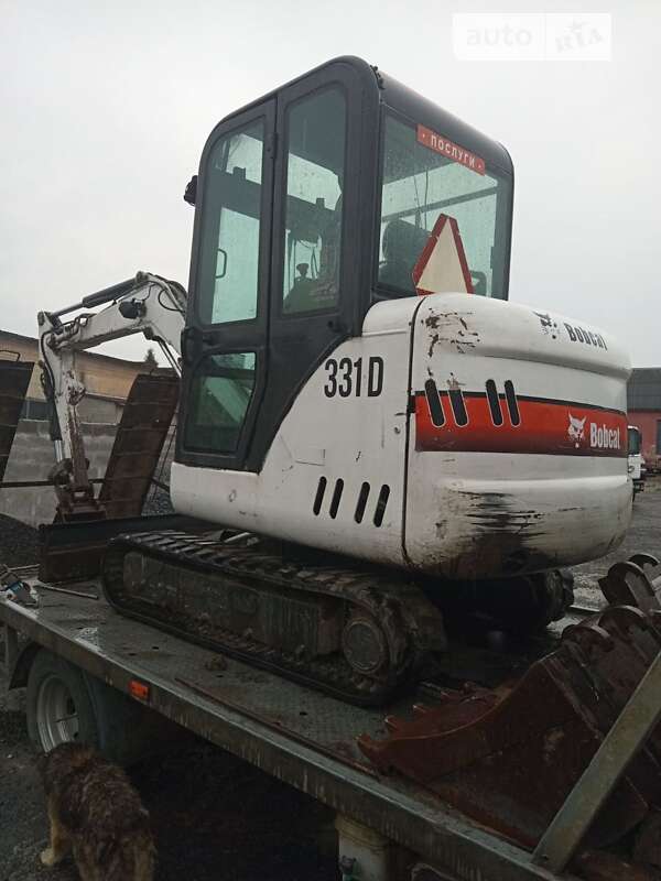 Гусеничний екскаватор Bobcat 331 2001 в Рівному