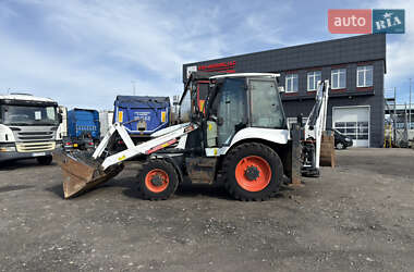 Экскаватор погрузчик Bobcat B 2018 в 