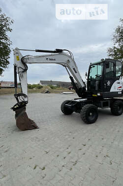 Колісний екскаватор Bobcat E 2011 в Чернівцях