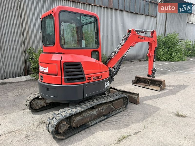 Миниэкскаватор Bobcat E 2010 в Луцке