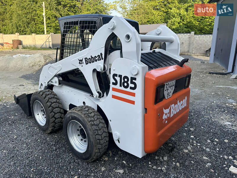 Міні-вантажник Bobcat S185 2005 в Львові
