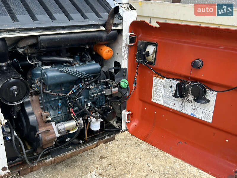 Минипогрузчик Bobcat S185 2006 в Дрогобыче фото 16 Минипогрузчик Bobcat S185 2006 в Дрогобыче