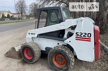 Фронтальный погрузчик Bobcat S220 2007 в Виннице