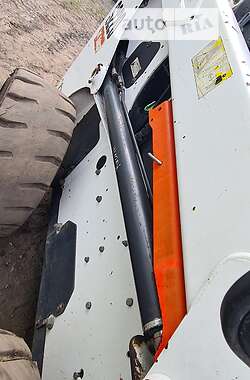 Минипогрузчик Bobcat S220 2006 в 