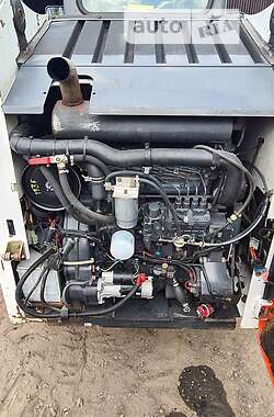Минипогрузчик Bobcat S220 2006 в 