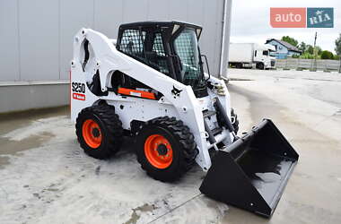 Минипогрузчик Bobcat S250 2004 в Ровно