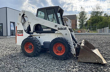 Минипогрузчик Bobcat S300 2007 в Луцке