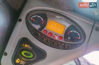 Фронтальный погрузчик Bobcat S300 2010 в Луцке