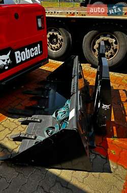 Екскаватор навантажувач Bobcat S550 2024 в 