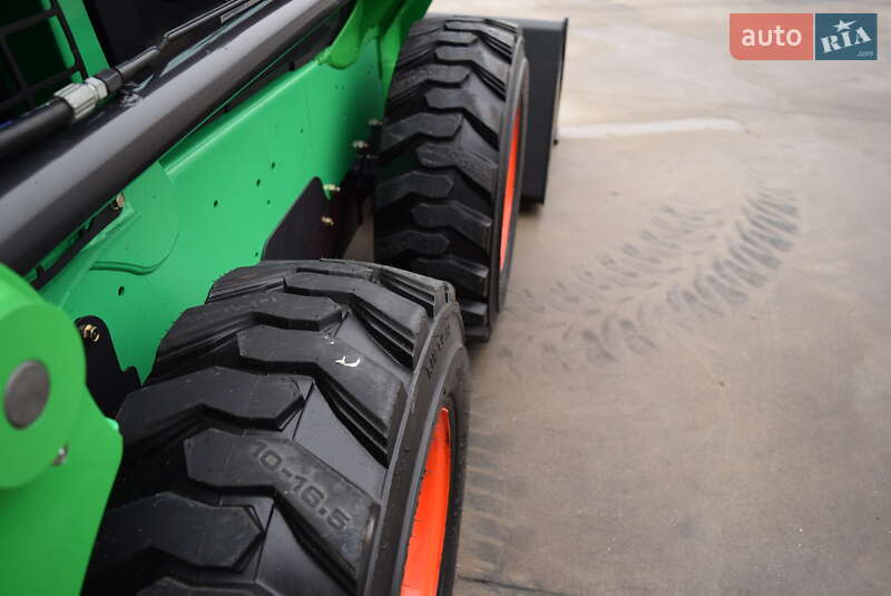 Міні-вантажник Bobcat S550 2017 в Рівному