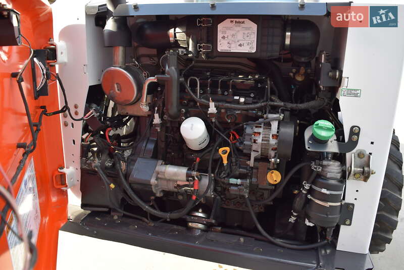 Минипогрузчик Bobcat S630 2014 в Ровно