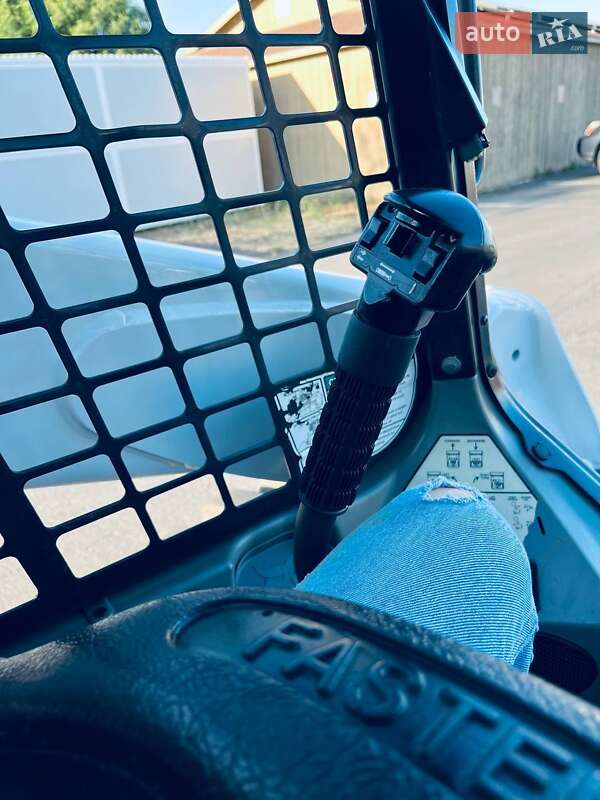 Миниэкскаватор Bobcat S650 2012 в Луцке фото 15 Миниэкскаватор Bobcat S650 2012 в Луцке