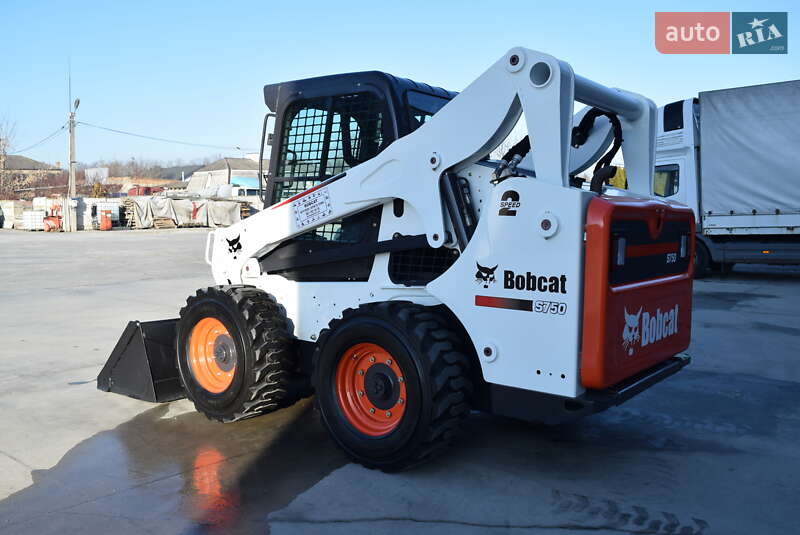 Міні-вантажник Bobcat S750 2014 в Рівному
